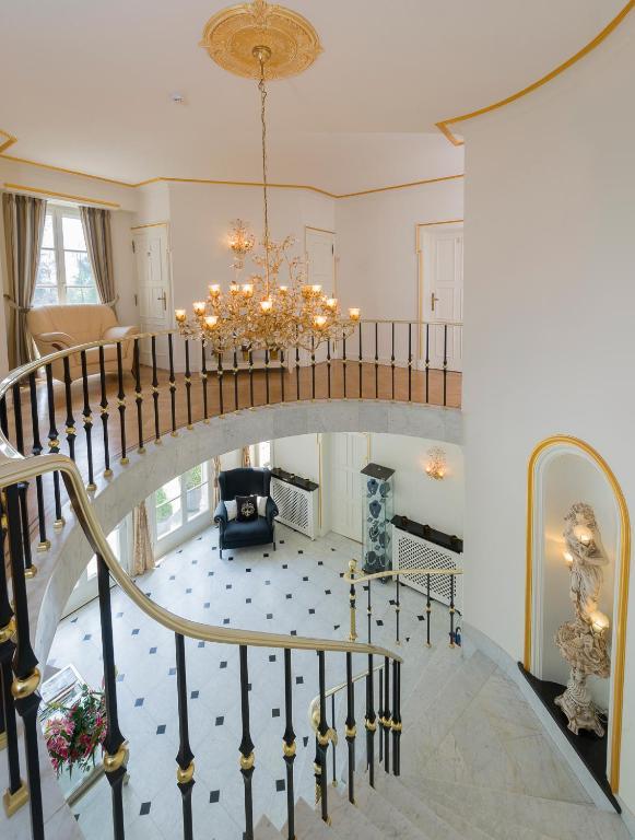 Hotel Fleur De Lys Zedelgem Esterno foto